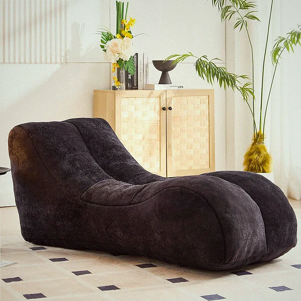 Polyester Chaise